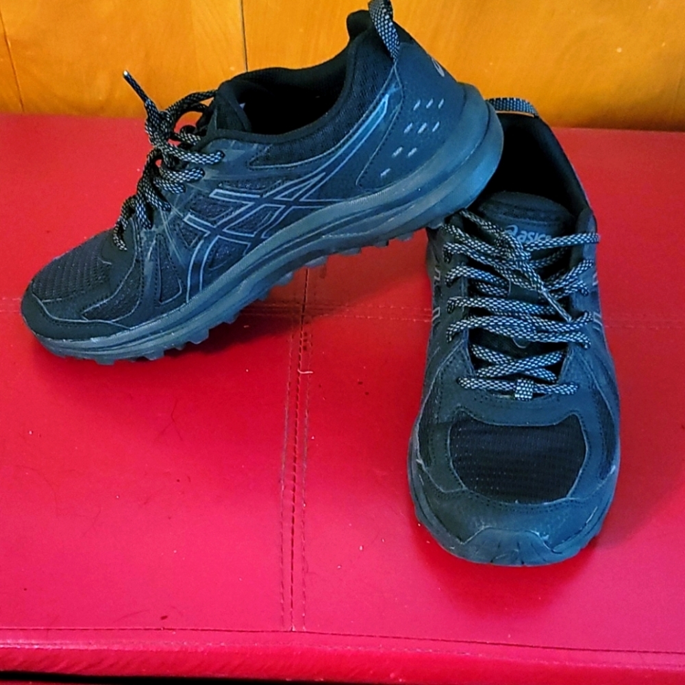 blacks walking shoes